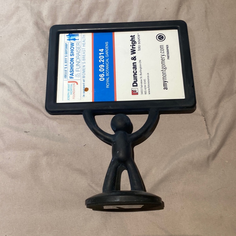 Umbra Hercules 2-sided Frame